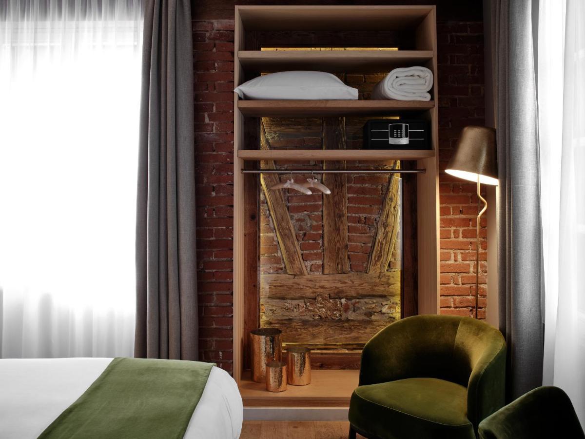 5 Terres Hotel & Spa - Mgallery Collection Бар Екстериор снимка